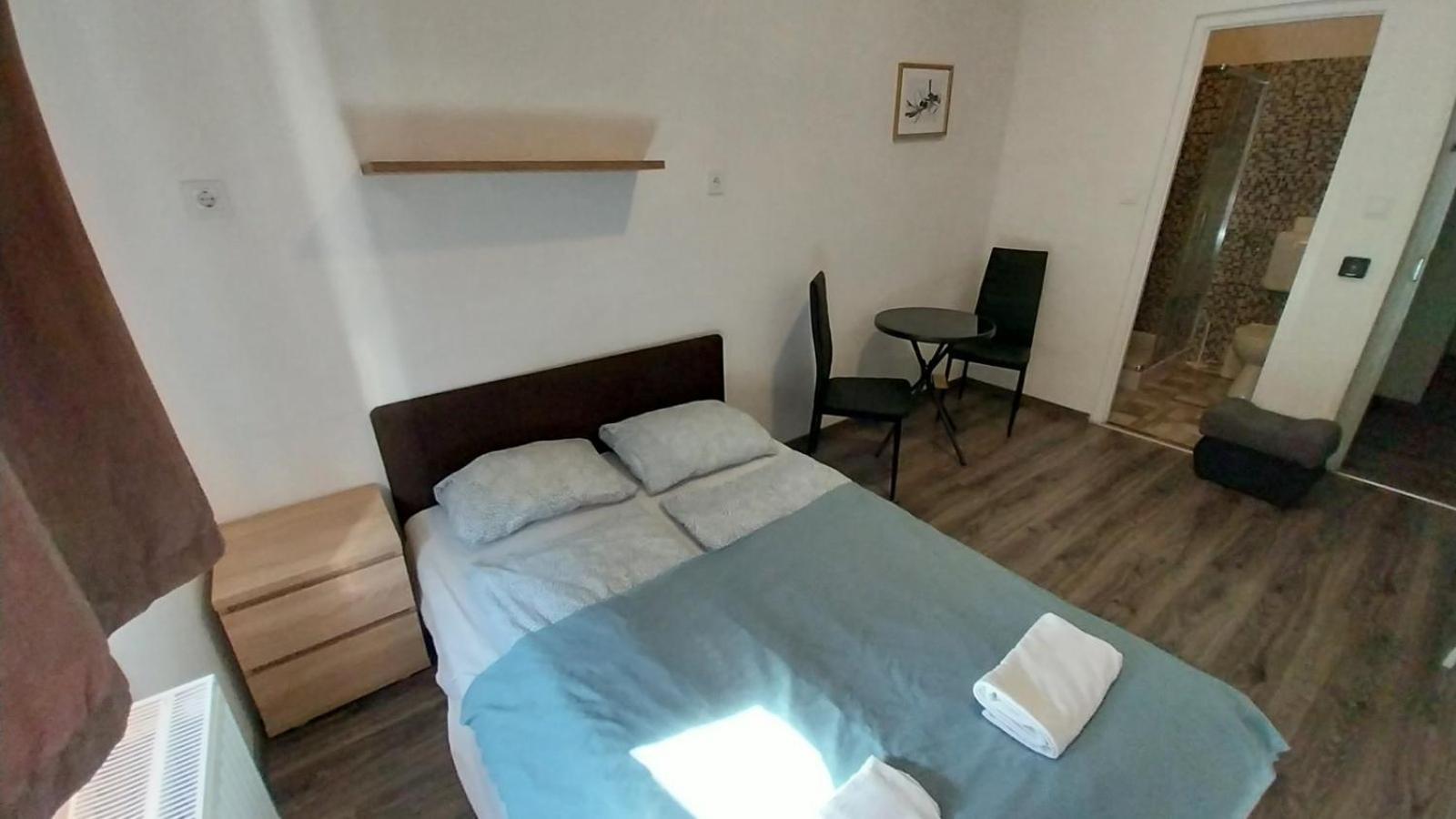 Aradi Rooms With Private Bathroom In The City Centre Budapest Luaran gambar