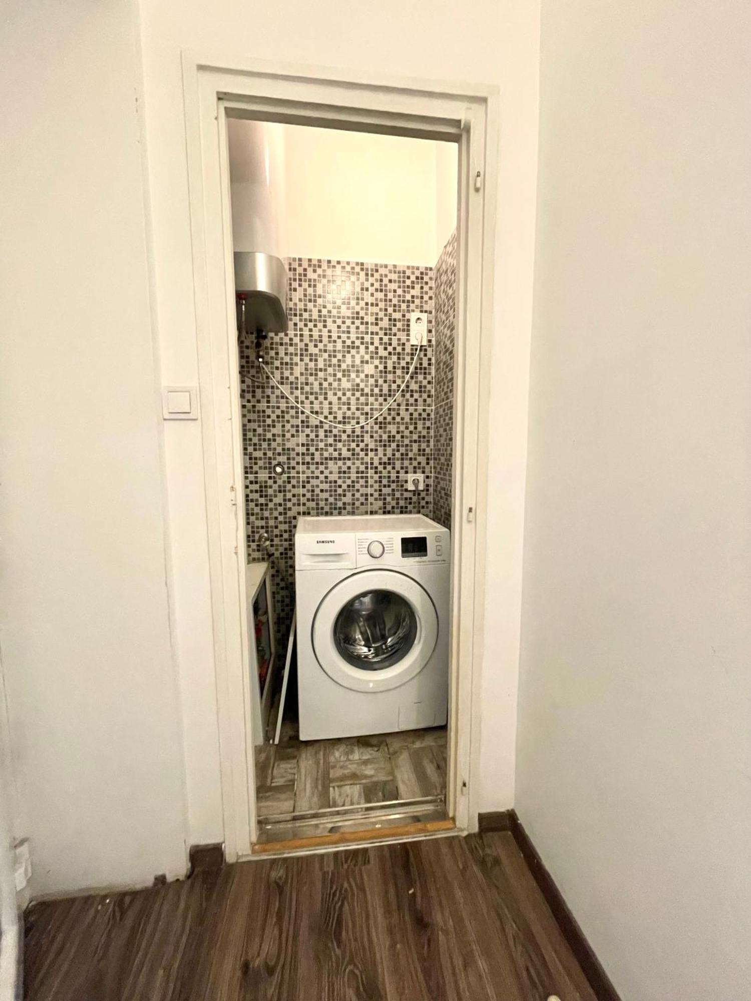 Aradi Rooms With Private Bathroom In The City Centre Budapest Luaran gambar